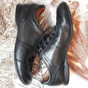 Rockport Adiprene by Adidas Leather Sneaker 6.5